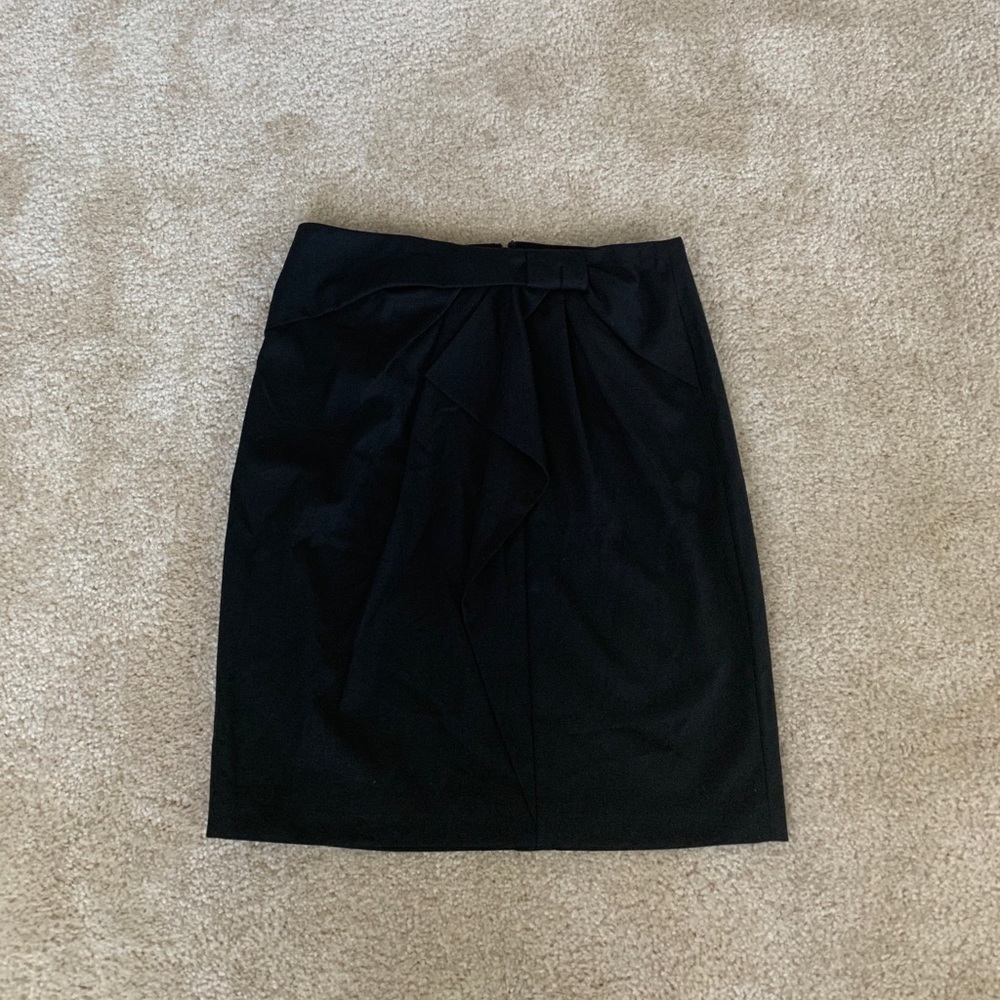 NWT Banana Republic Black Skirt!
